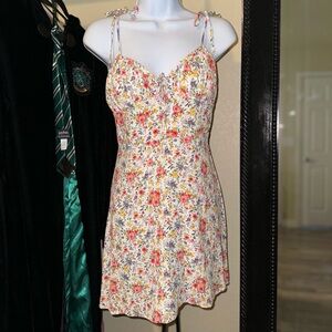 Flower pattern mini dress